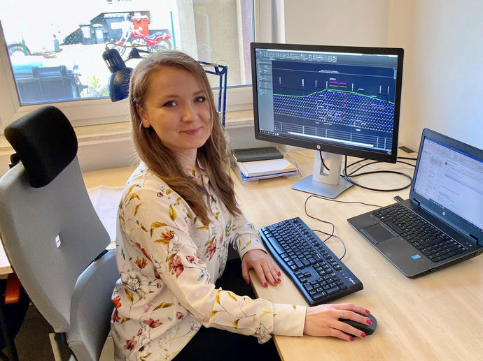 Keller female designer at her desk