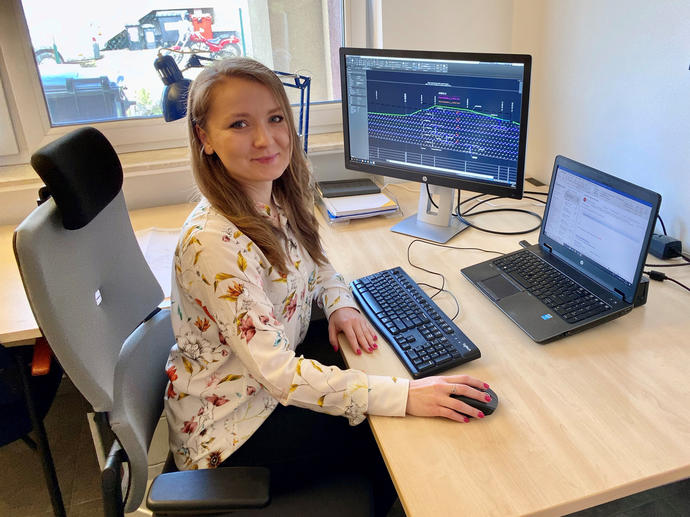 Keller female designer at her desk